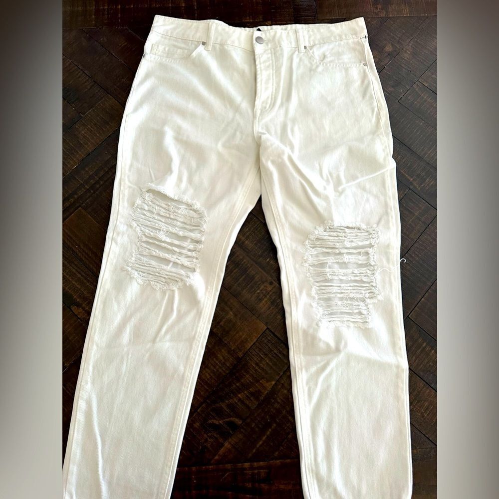 🌸 AFRM White High Rise Ripped Distressed Jeans Size 30 - Picture 6 of 7